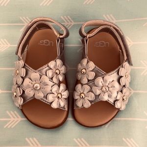 Ugg Silver Daisy Sandals toddler Size 4/5